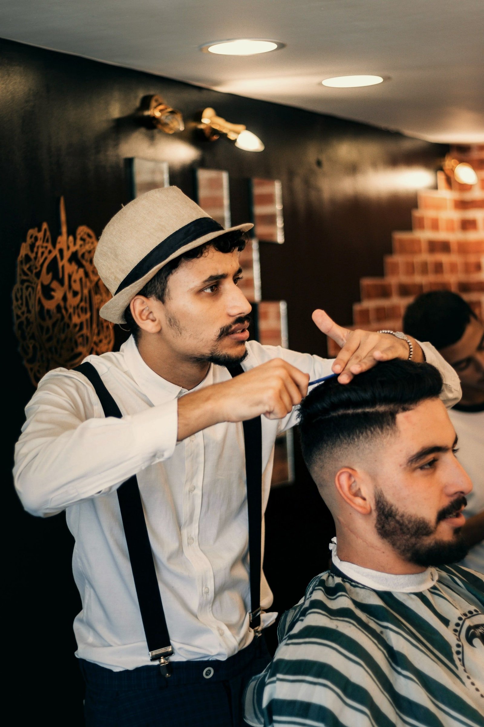 Diego Ramírez, Barbero en Sharp & Sleek